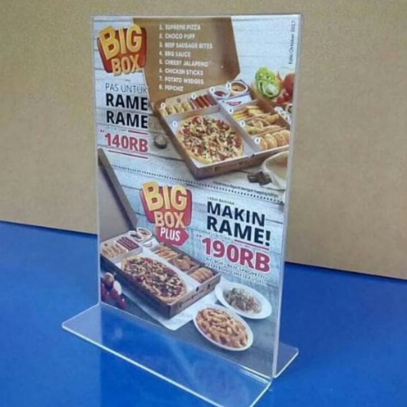 

KODE P82I akrilik tempat brosur atau menu restoran A4 21x3cm