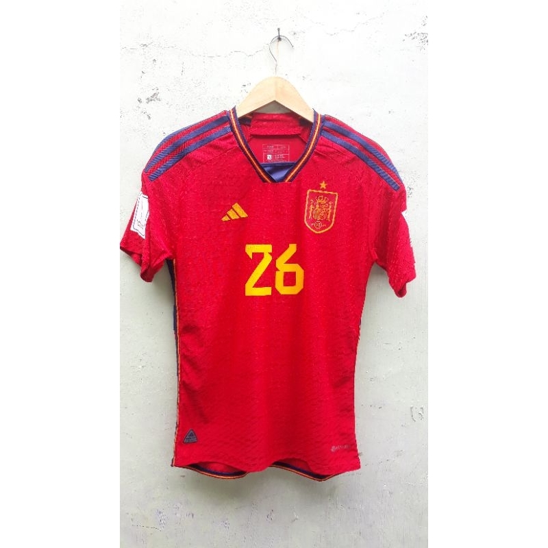 jersey retro home spanyol piala dunia 2022 player issue