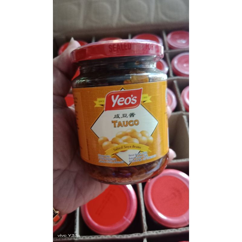 

yeos tauco salted soya bean 250gr