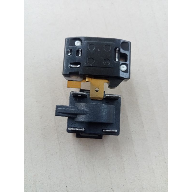 rilay overload kulkas Sharp 2pintu kaki3 original