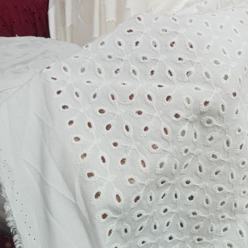 kain bahan katun bordir bolong import harga meteran