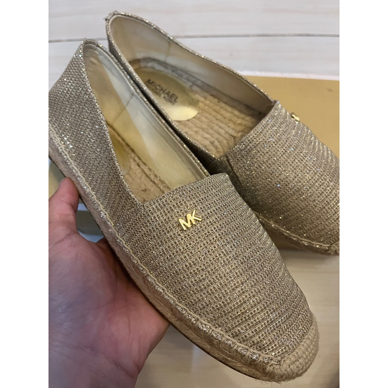 SEPATU KETS MICHAEL KORS original store diskon 70%