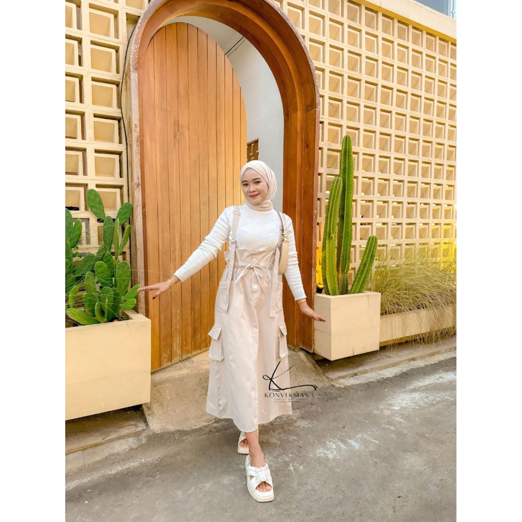 OVERALL NAJMA//JUMPSUIT ANITA TERLARIS//OVERALL ROK CARGO