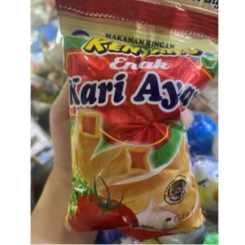 

MAKANAN RINGAN KENTANG ENAK KARI AYAM 1 RENCENG ISI 10 BUNGKUS | SNACK KENTANG