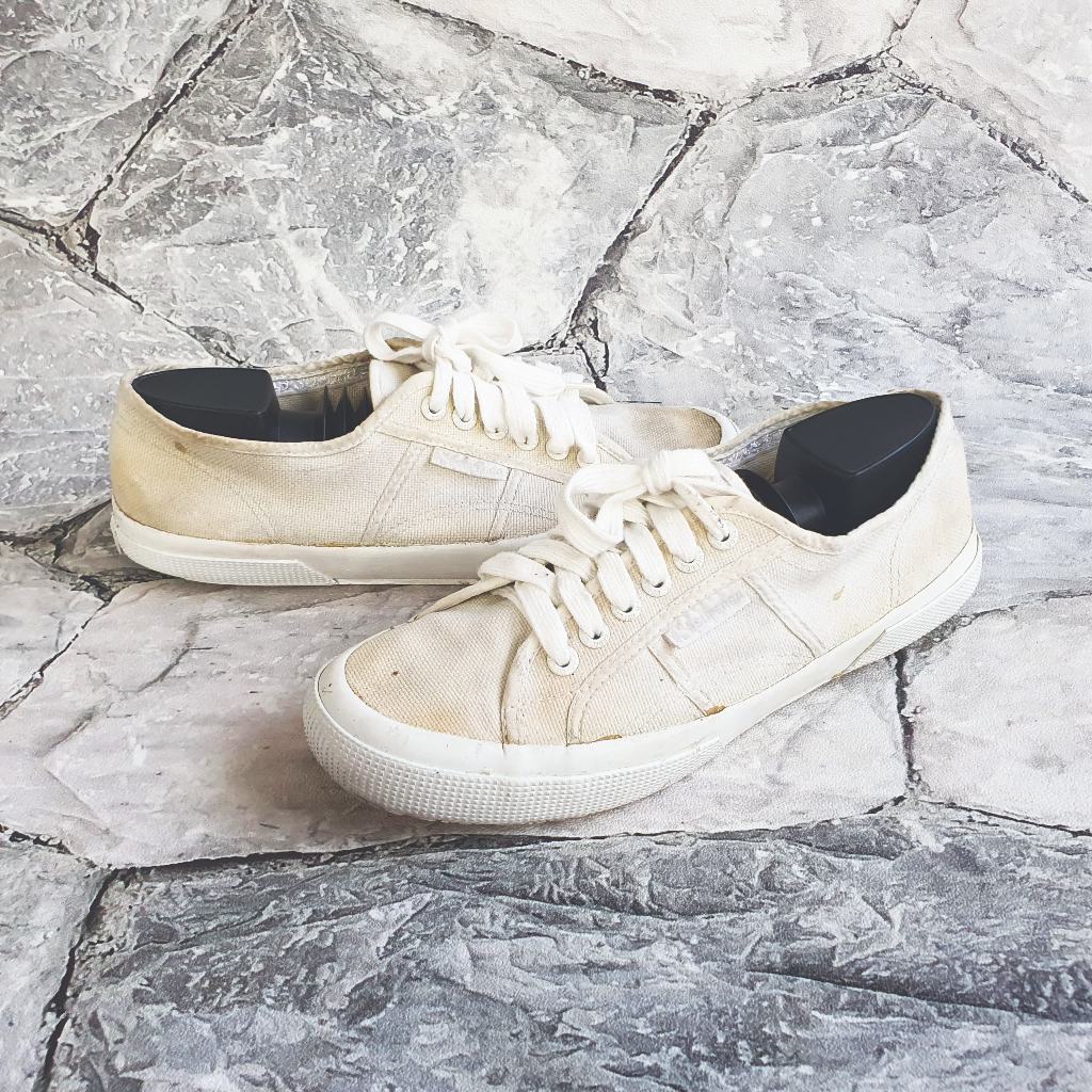 Sepatu Sneakers Superga - Original - Size 41 sd 42 - Preloved - Second