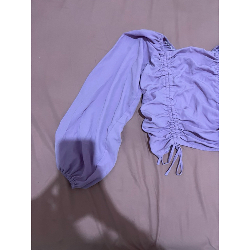 PRELOVED BAJU SABRINA UNGU MUDA karet