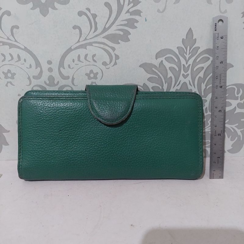 Dompet wanita kulit hijau preloved