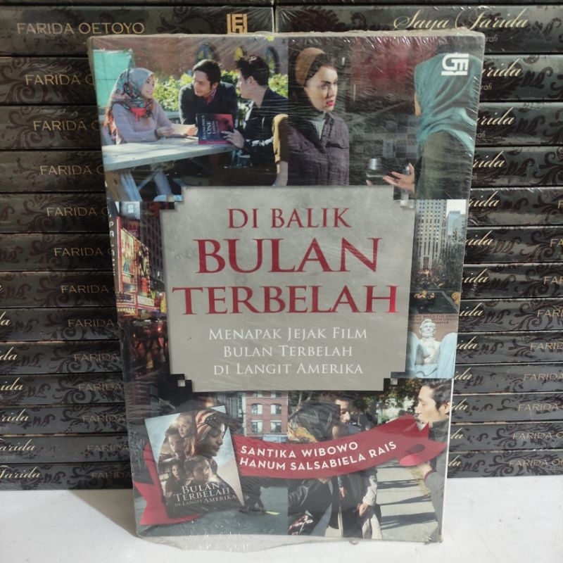 BUKU MURAH : DI BALIK BULAN TERBELAH