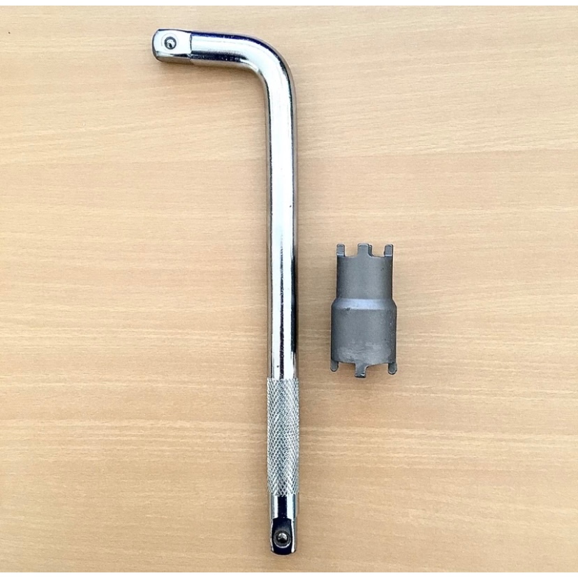 PAKET 2 ITEM - GAGANG SOK L 1/2 INCH + KUNCI MAHKOTA GANDA MUR KOPLING