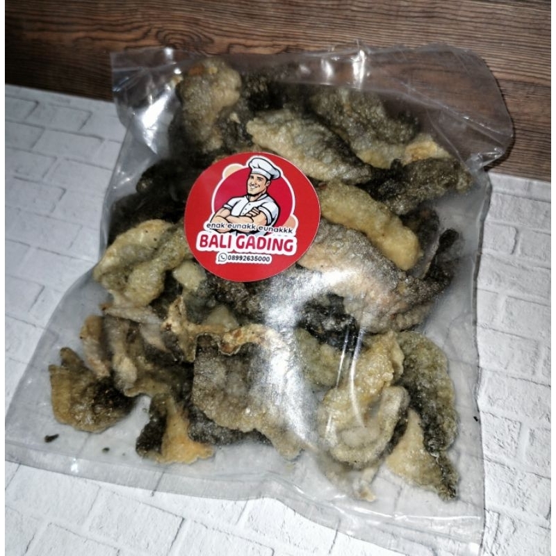 

Kerupuk kulit ikan salmon 53gr