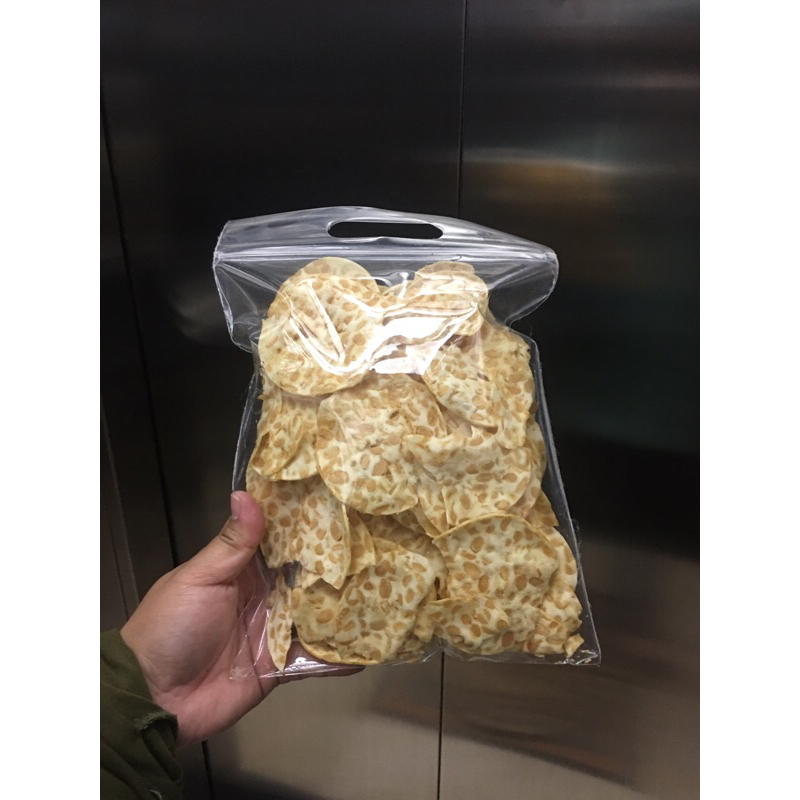 

Kripik_Tempe_Sagu