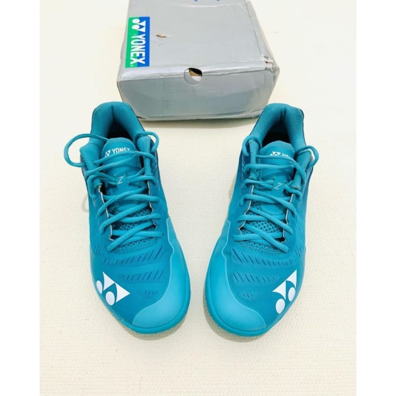 sepatu yonex aerus z blue mint seken second bekas like new