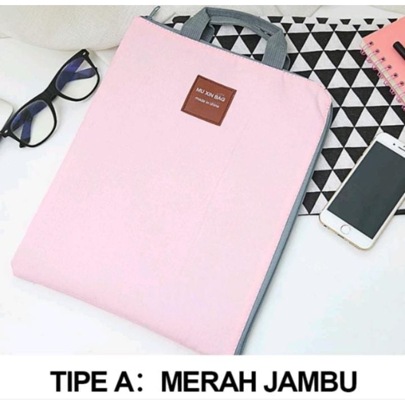 

Kantong/Map A4/ Tas Laptop Kain It's My Favourite One Dengan Tali M644