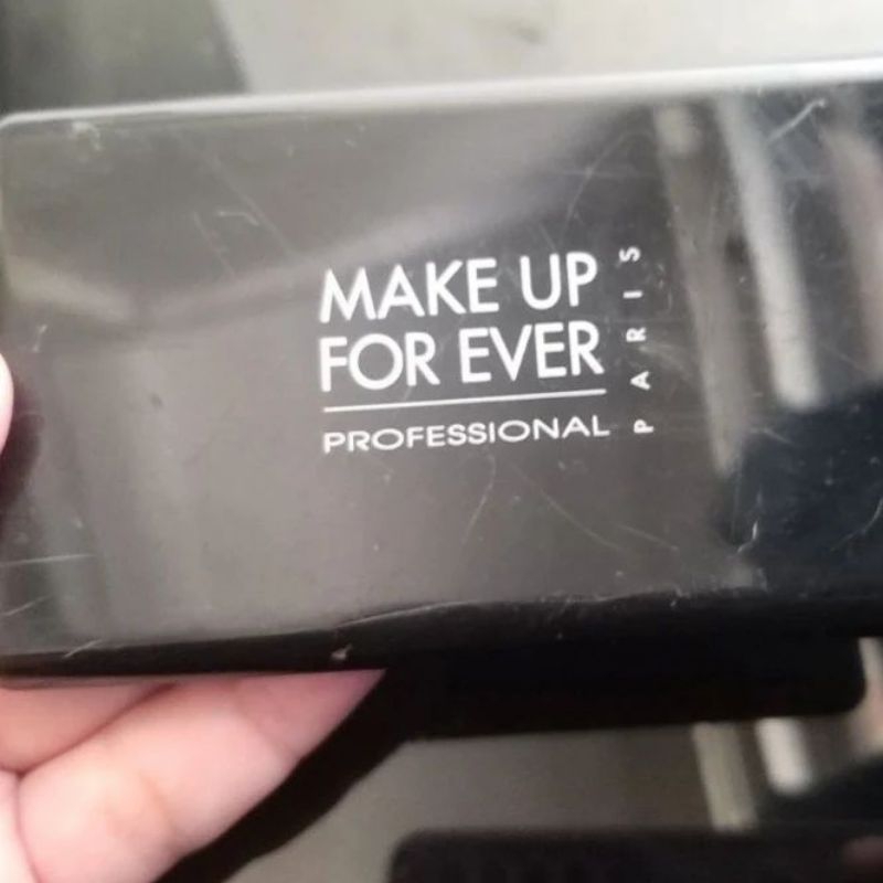 Make up forever contour kit