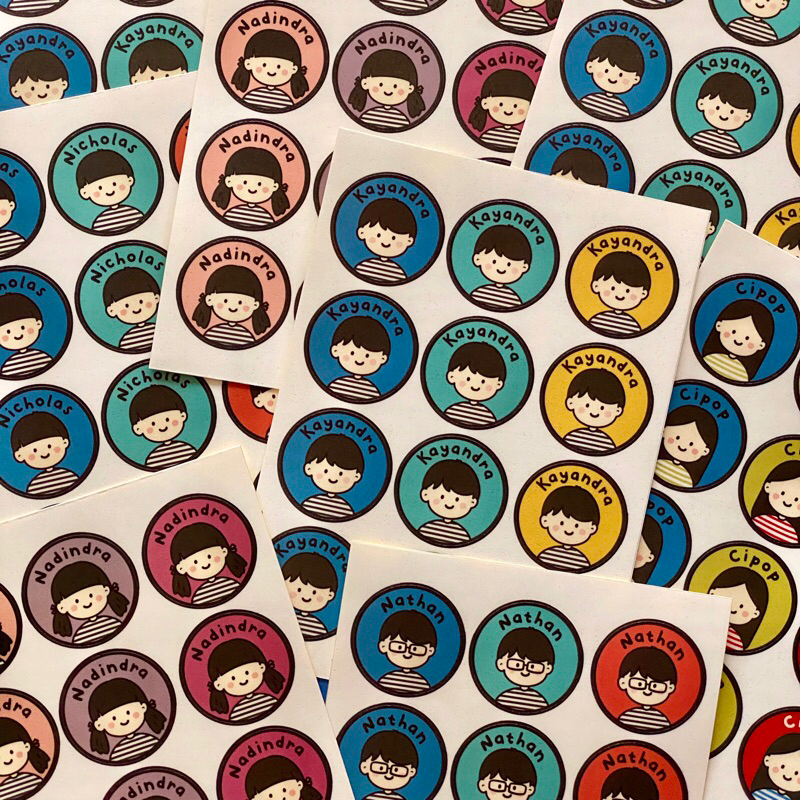 

Sticker Custom Label Nama Anak (berwarna) - npstudioshop