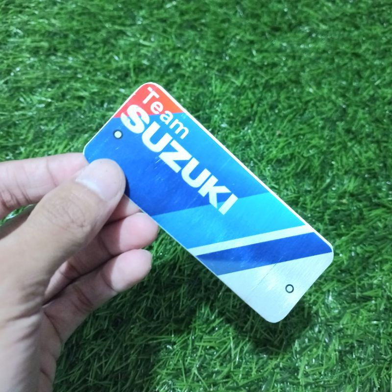 EMBLEM KNALPOT RACING MERK TEAM SUZUKI