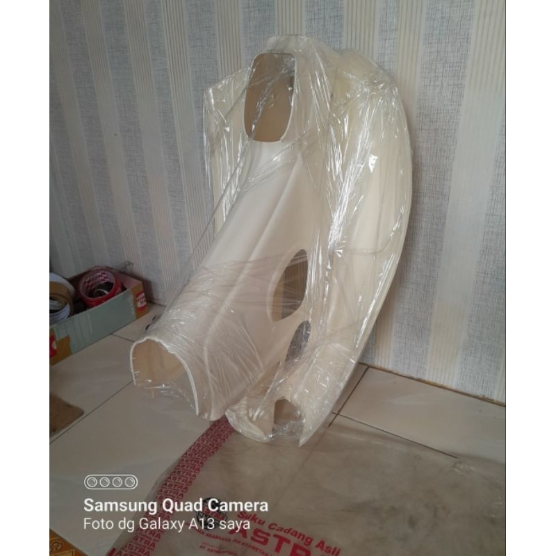 Sayap  c700 c800 supercup versi engkel original baru
