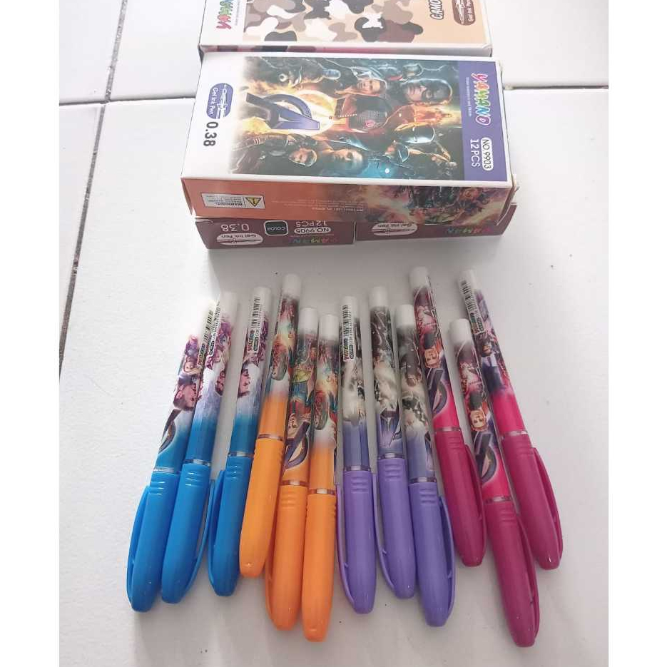 

PULPEN YAMANO MOTIF TINTA HITAM ISI 12 PCS