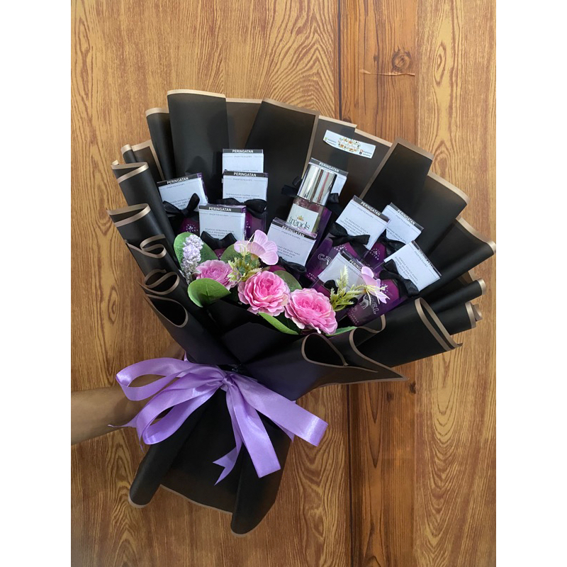 Buket wisuda | Buket Bunga | Kado Cowok | Hadiah ulang Tahun