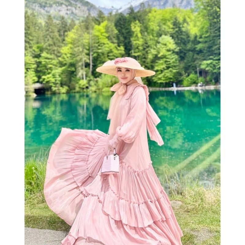 Dress Shellasaukia Gamis Silk Shimmer Jumbo Set Pashmina Hijab Original Shellasaukiashop Baju Wanita