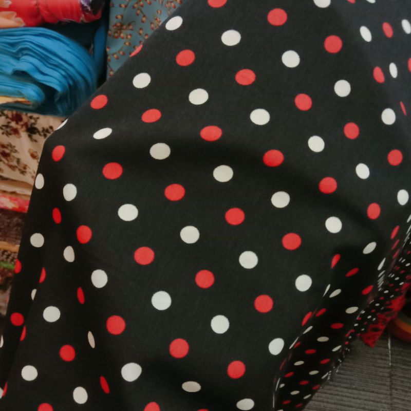 Kain Satin Sutra Silk Motif Polkadot Import - Kain Satin Santorini - Kain Meteran Ckb | Harga Per Se