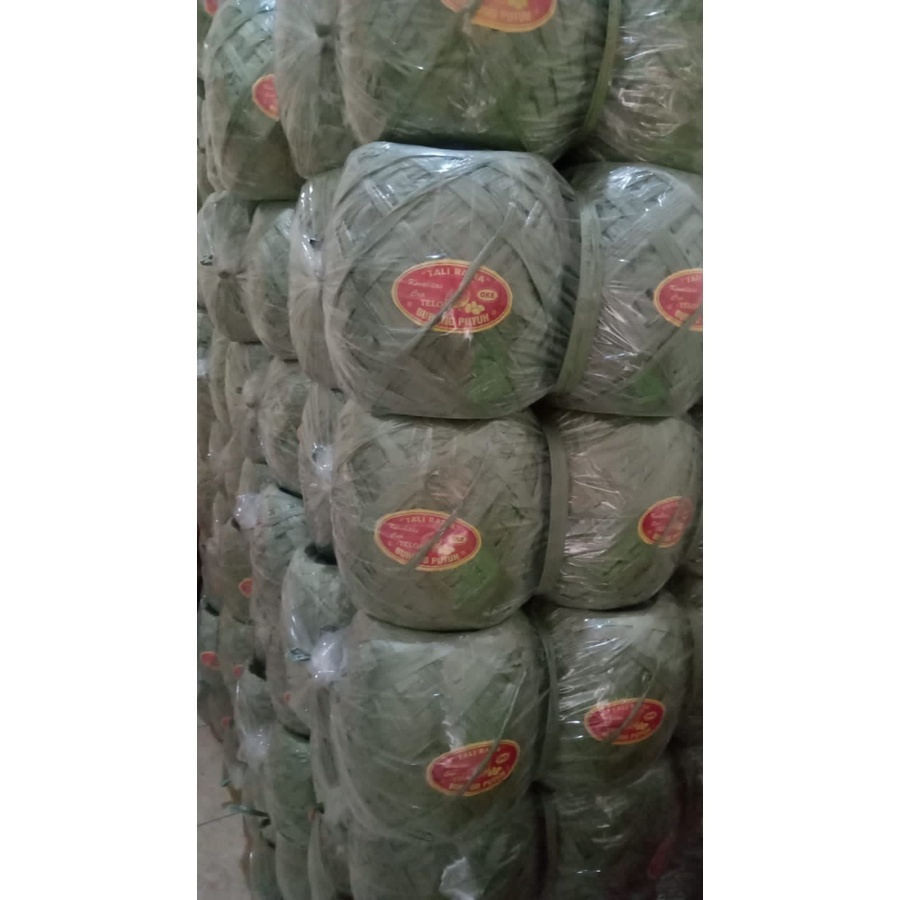 

TALI RAFIA 1 KG ROLL BESAR