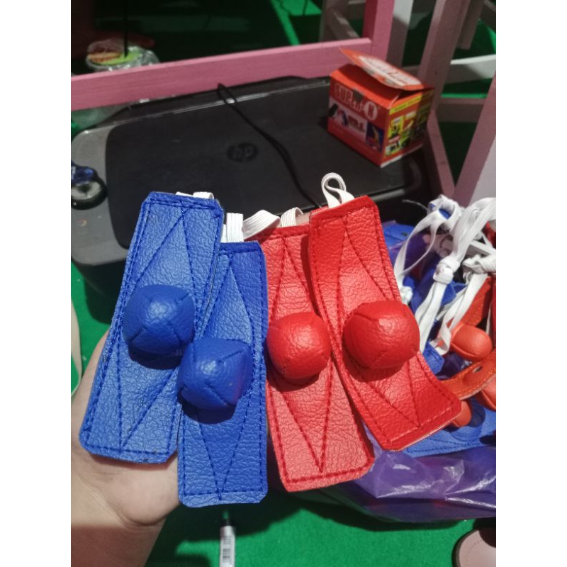 Pelindung jalu ayam, pembungkus bungkus jalu ayam,sabuk tali taji kaki ayam aduan bahan kalep