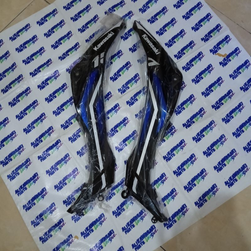 SAYAP DTRACKER BODY DEPAN COVER TENGKI DTRACKER BF NEW SE HITAM LIST BIRU ORIGINAL