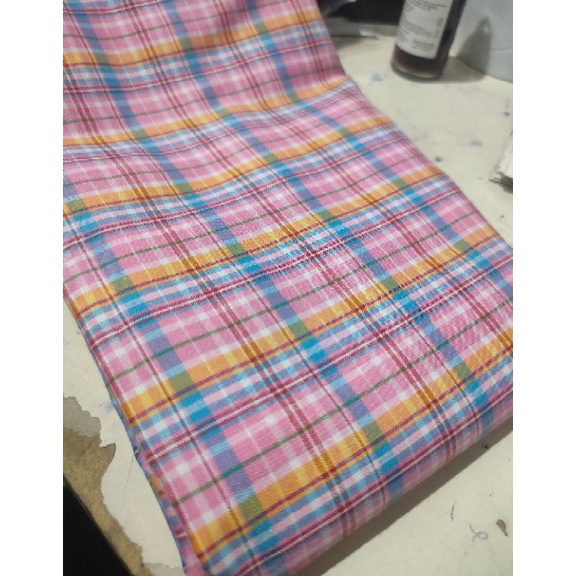 BAHAN KAIN KATUN kotak pink YANDET yarndyed YANDED KEMEJA SERAGAM KOTAKKOTAK GULUNGAN METERAN YARD K