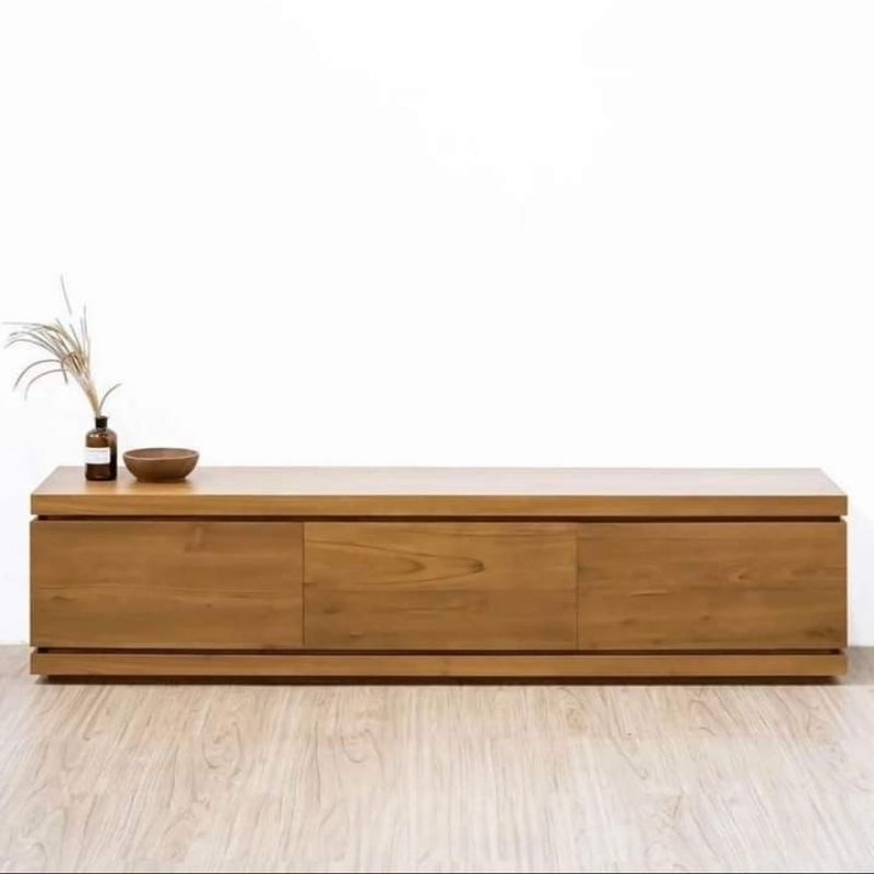 Kabinet Tv // Meja Tv klasiks by request katalog HPL