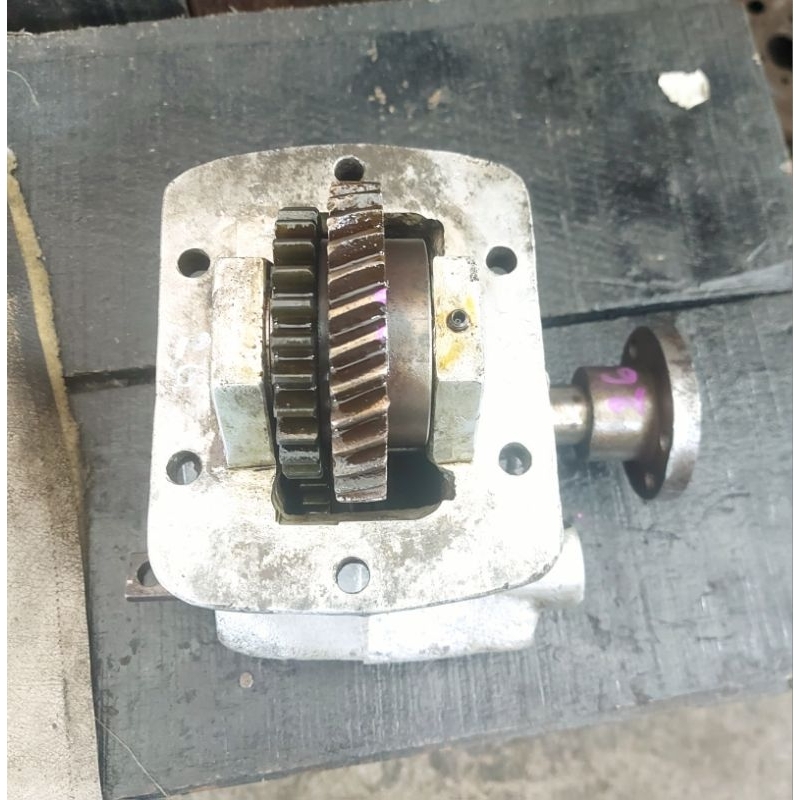 PTO dump truck dyna 130 HT power take off original