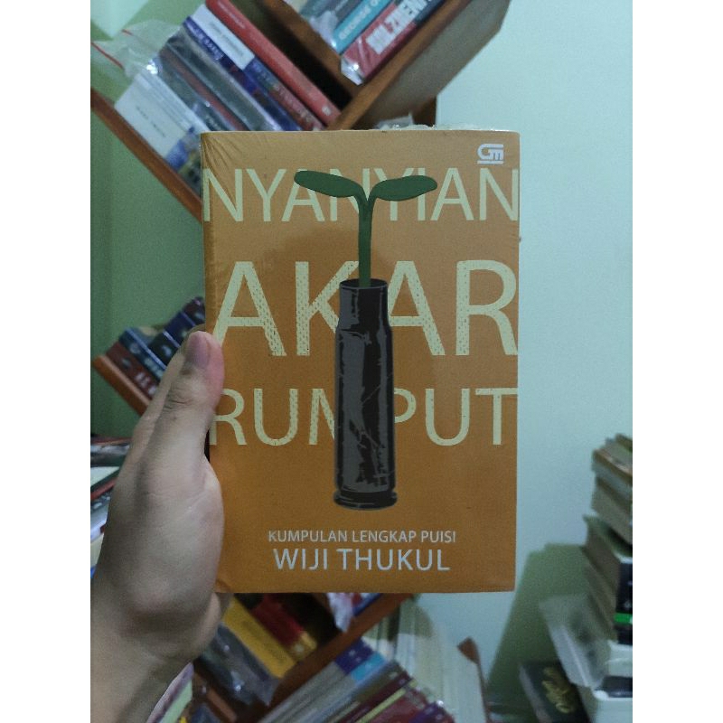 [SEGEL ORI] Nyanyian Akar Rumput - Wiji Thukul
