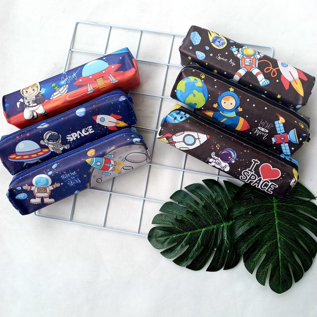 

ATK : TP Rit Motif Lucu - Tempat Pensil Lucu