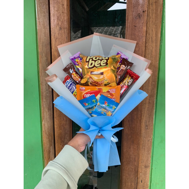 

BUKET SNACK MURAH / Buket snack anak / Buket graduation / Hadiah anak / Buket jajanan