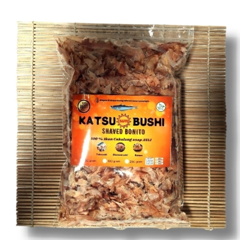 

Katsuobushi Takoyaki Premium Grade A Okonomiyaki Ikan Cakalang serut Katsuobushi halal Cakalabg Takoyaki Bonito flakes Taburan takoyaki Sushi Udon Ramen Katsuobushi Ikan Bonito Premium Serutan Ikan kering untuk Takoyaki