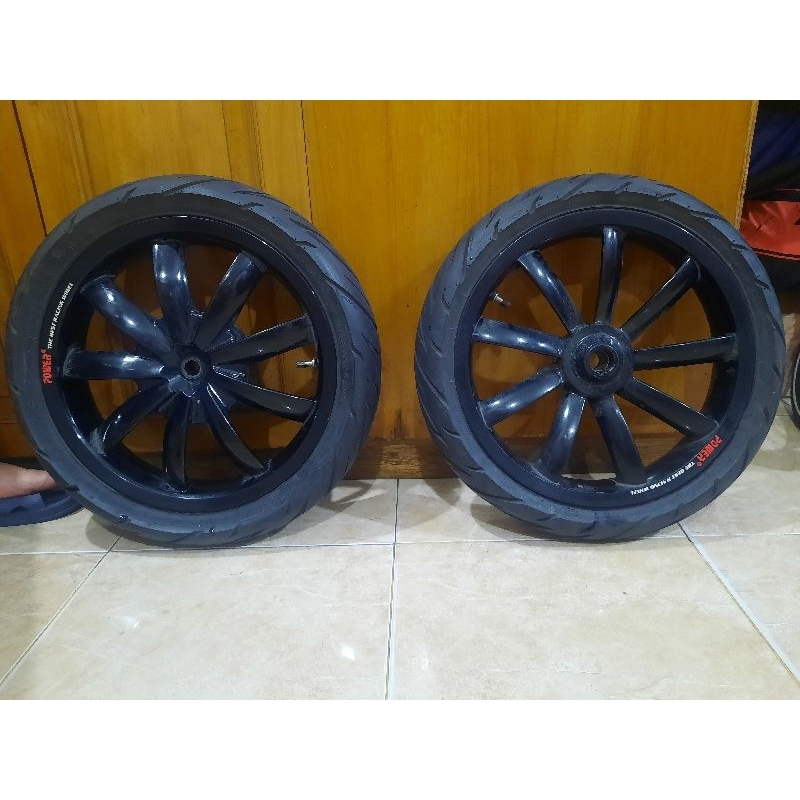 velg set ban motor scoopy