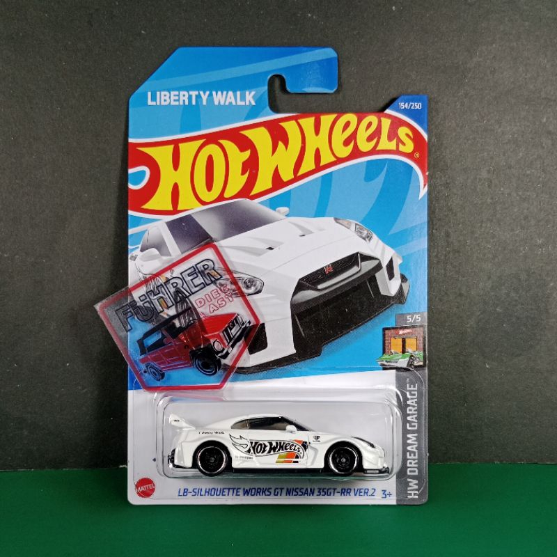 Hot Wheels Nissan R35 LBWK Putih