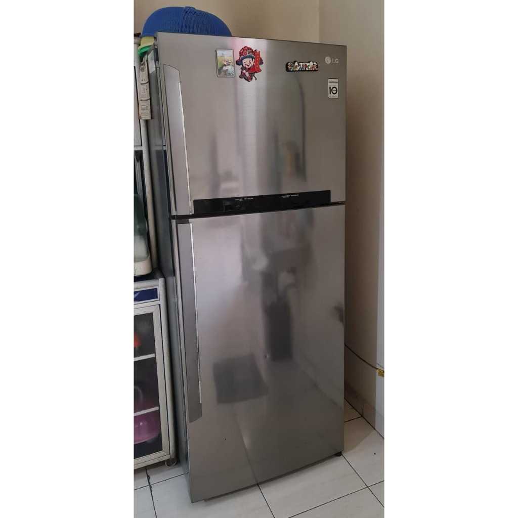 Kulkas 2 Pintu LG GN - M492GLH Lemari Es Bekas 68 x 72 x 172 cm Preloved Bagus Murah