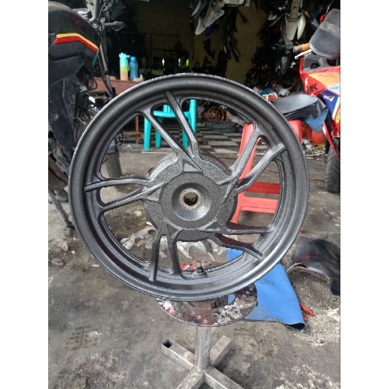 velg belakang Honda Vario new 125/150 original