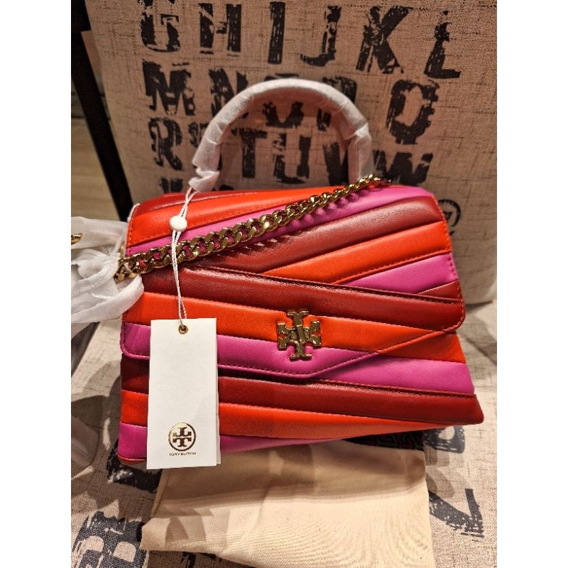 TB kira top handle chevron