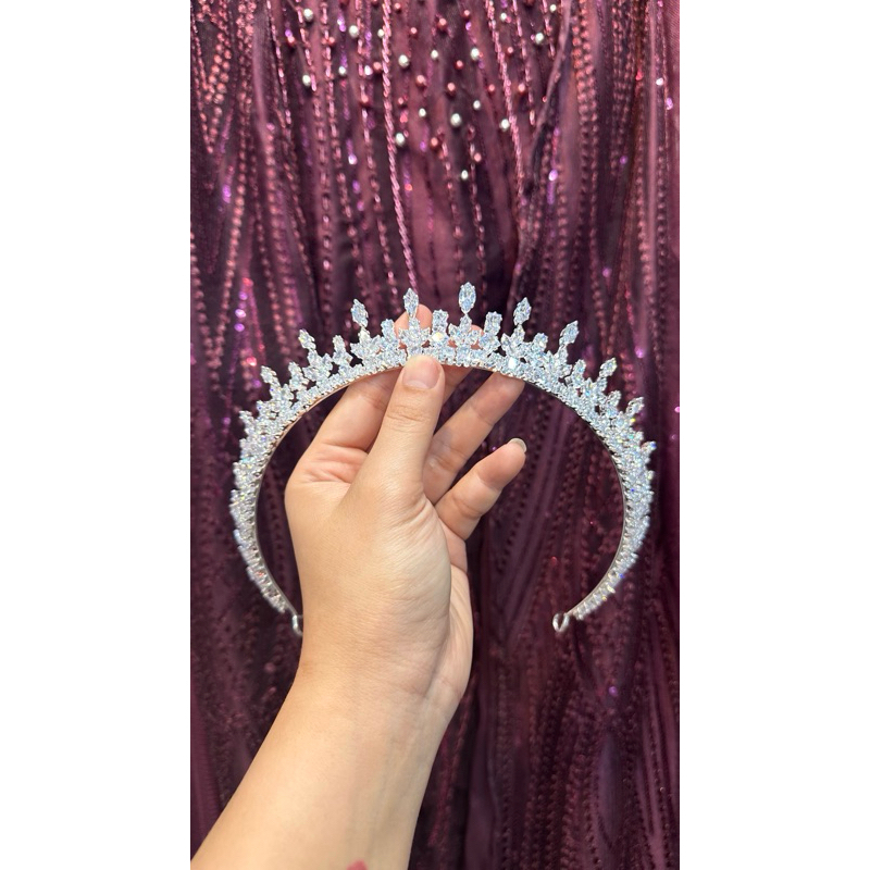 mahkota aurel “lisa”