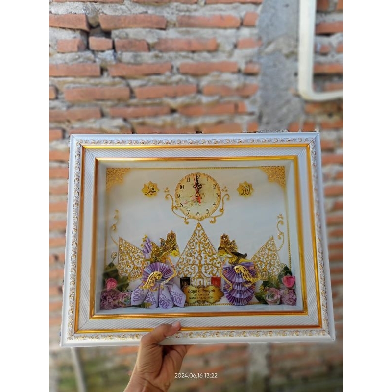 Bingkai Figura Mahar Pernikahan Wayang Rama Sinta Free packing kayu