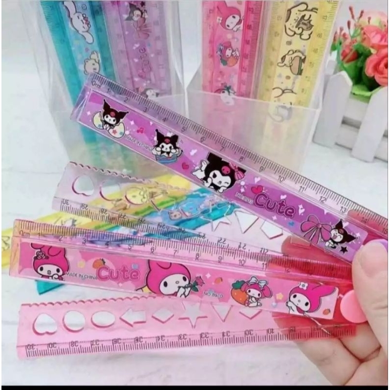 

Penggaris Lipat Sanrio/ Garisan Ruler Lipat Panjang30cm Sanrio/ Penggaris Lipat Multifungsi Bisa