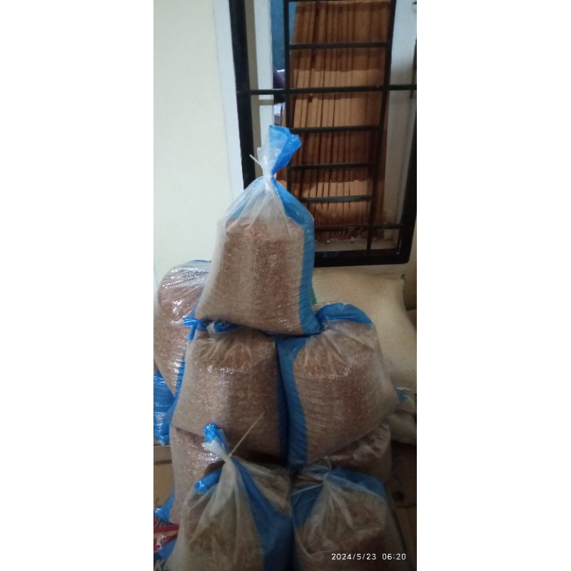 

beras merah kerinci asli kemasan 5 kg