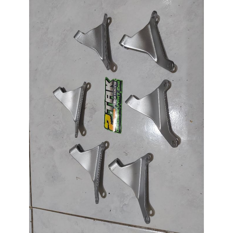 Bracket dudukan kabel kopling honda nova Dash new dan NOVA dash old original