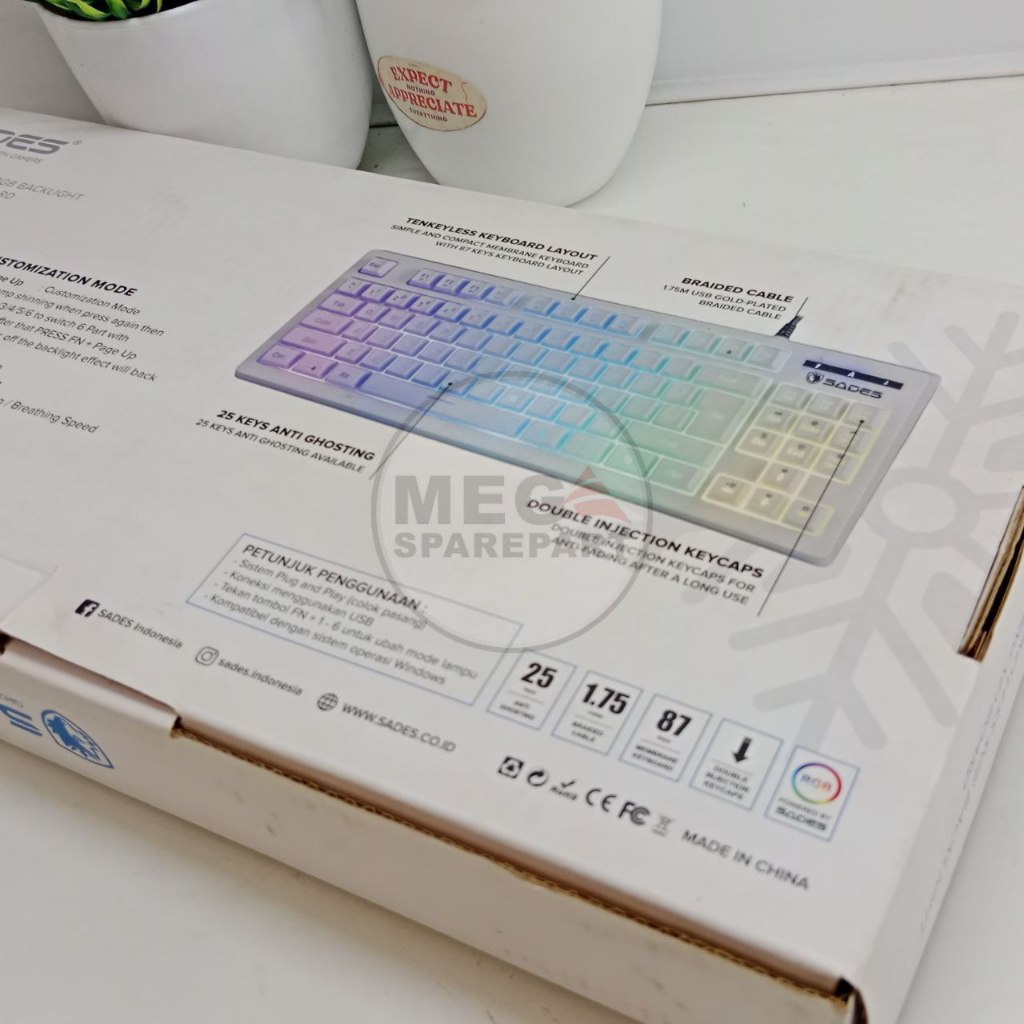 Keyboard Gaming Sades Sabre RGB Putih