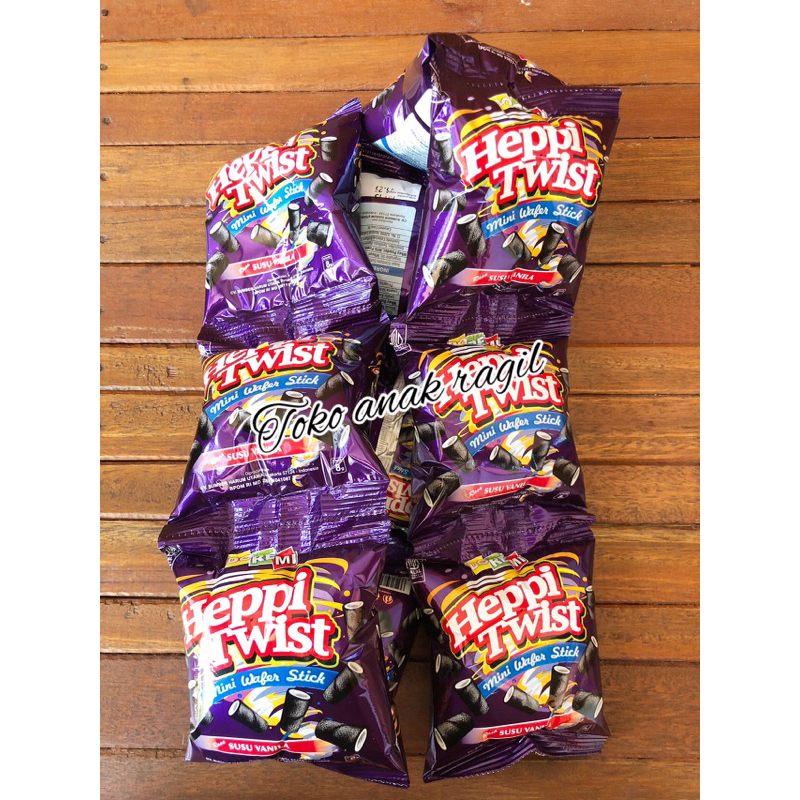 

Heppi twist 1 renceng isi 10 sachet