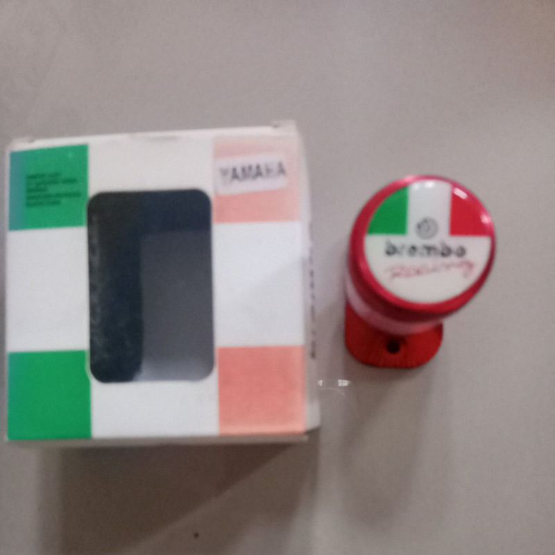 Tutup tabung minyak rem Brembo