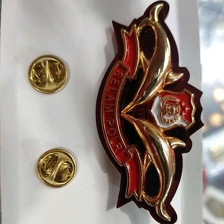 Brevet Selam Polri Akrilik Pin Pdh Polri Paku