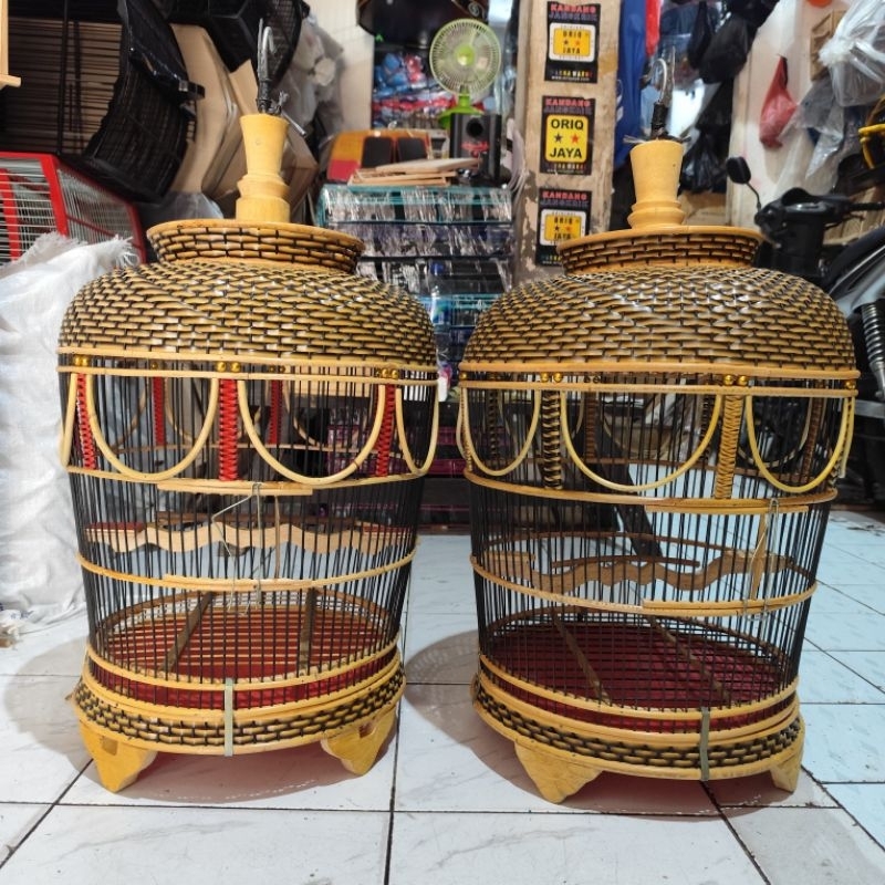Kandang perkutut anyaman rotan